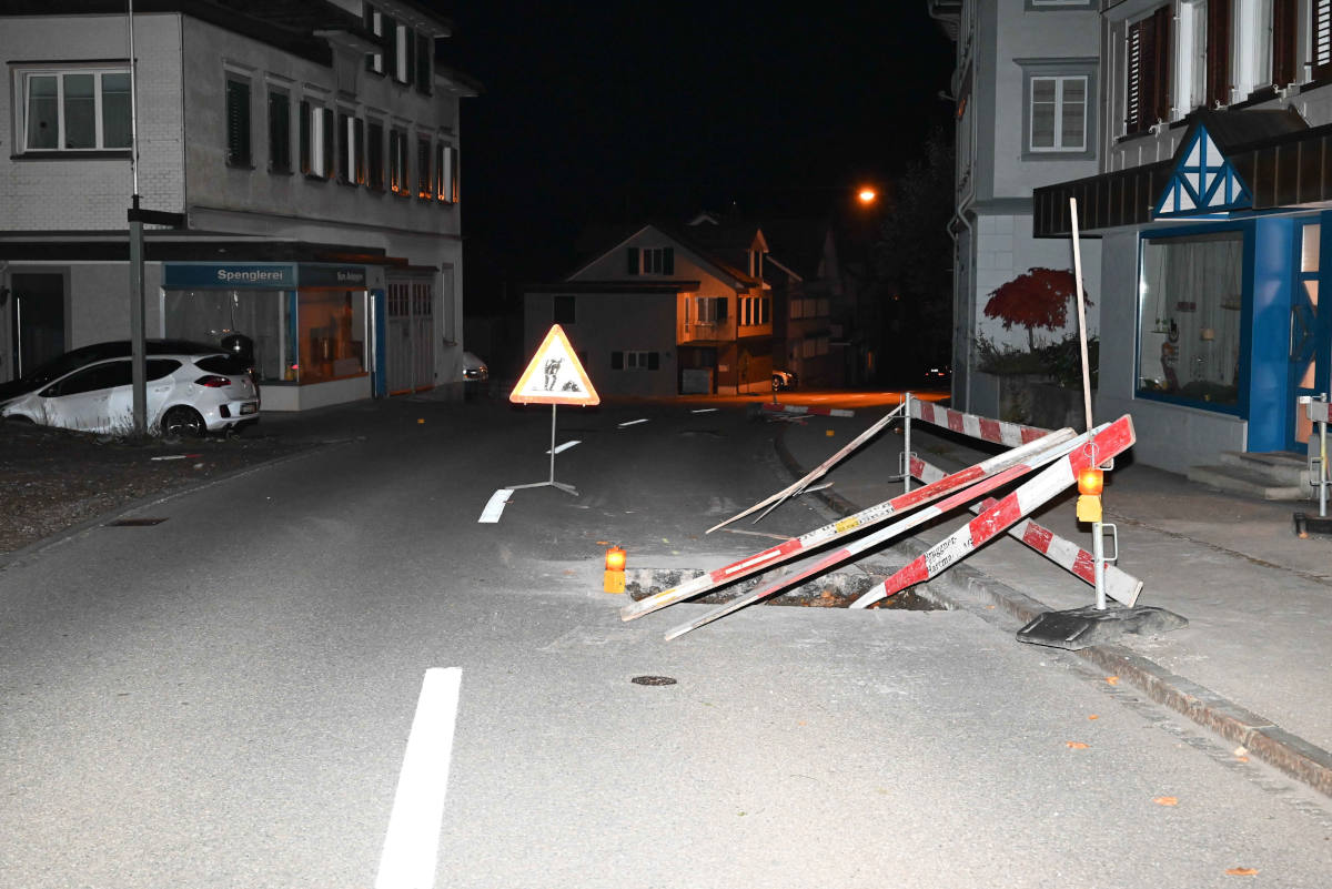 Degersheim SG – Alkoholisiert mit Baustelle kollidiert