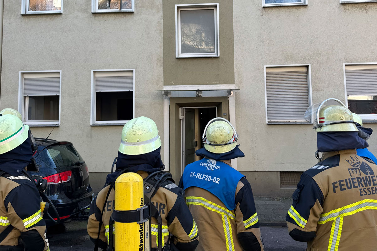 Essen – Mann bei Brand in Wohnung schwer verletzt