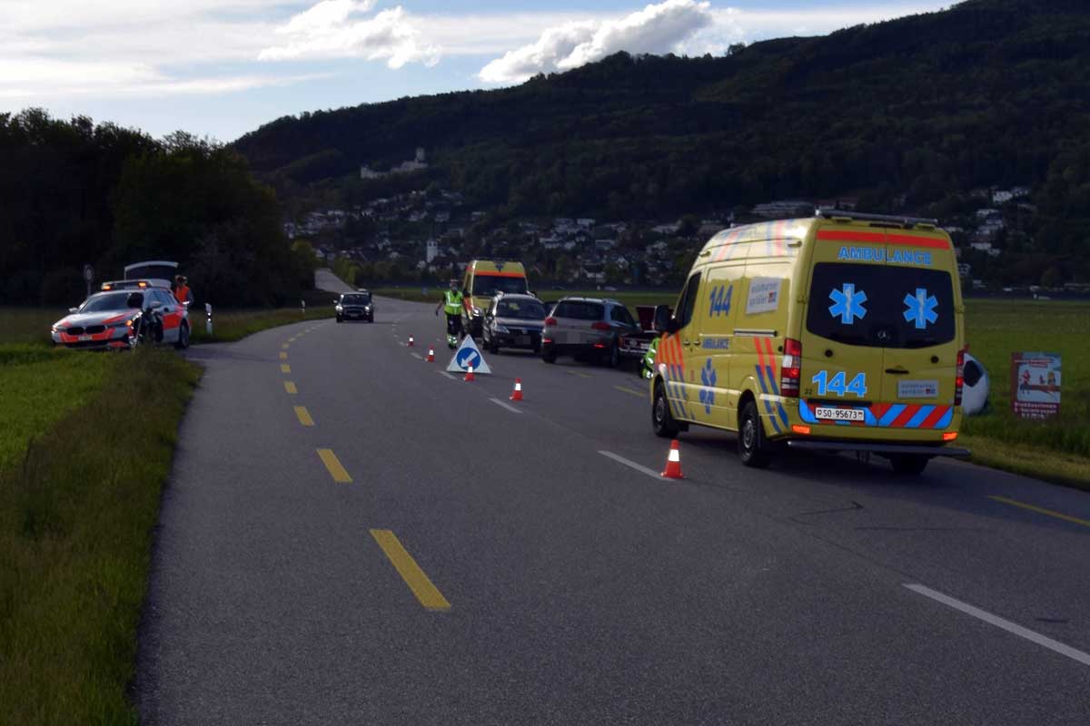 Oensingen SO - Kollision zwischen zwei PKW - Zwei Verletzte