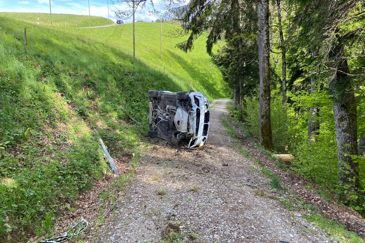 Fischingen TG – Kontrolle über Auto verloren