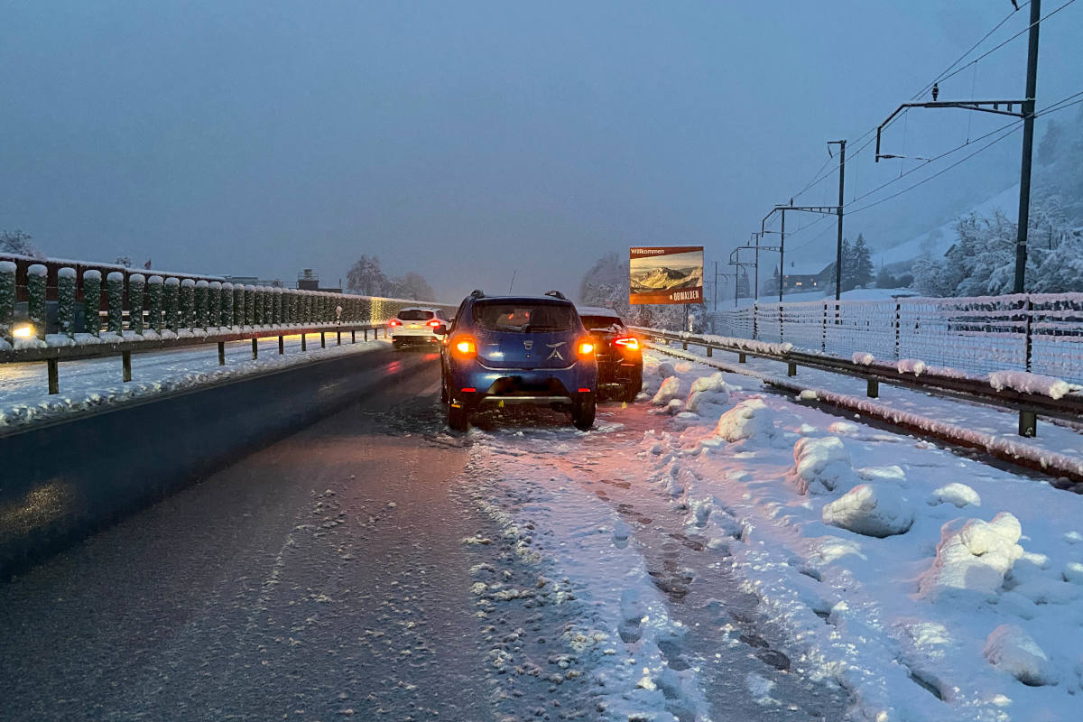 Kanton Obwalden – Wintereinbruch führte zu mehreren Verkehrsunfällen