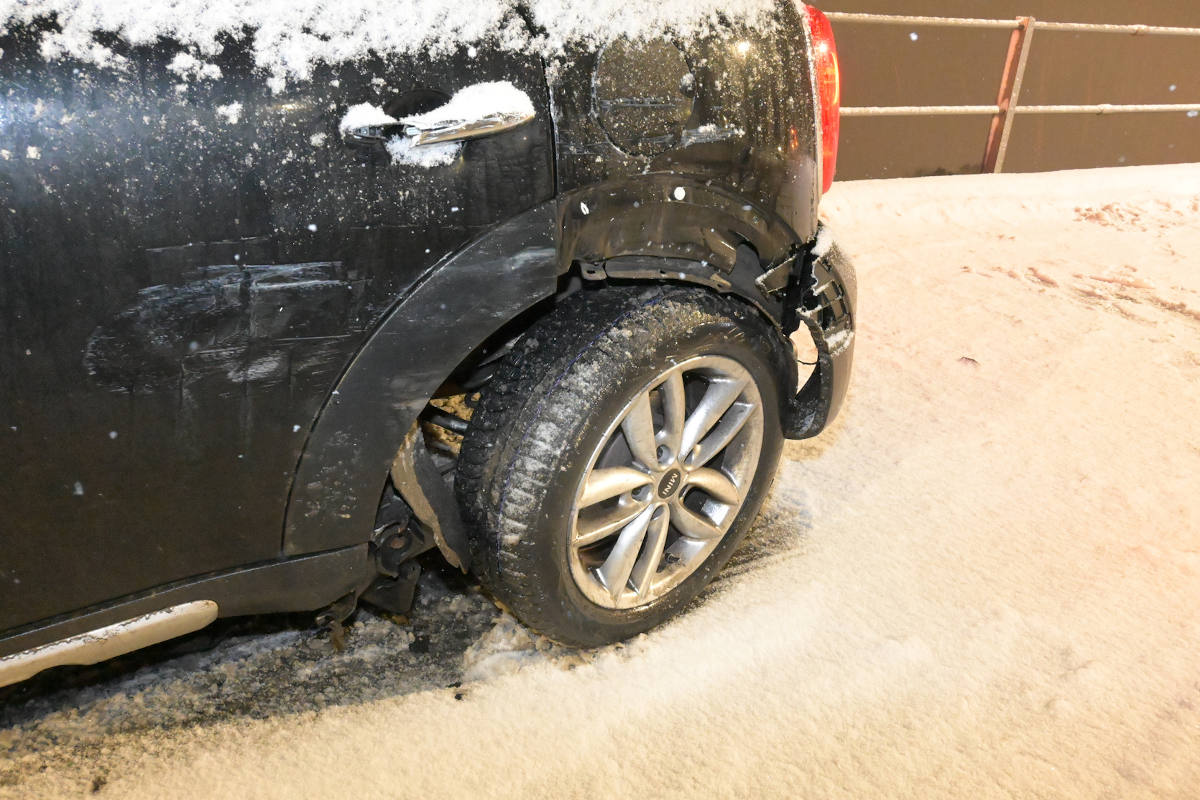 Triesen – Verkehrsunfall auf schneebedeckter Strasse