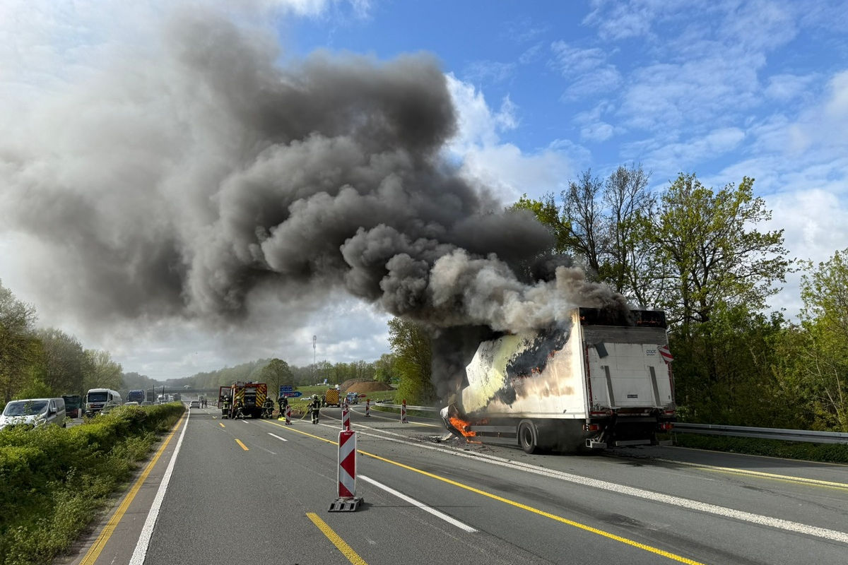 A1 Werne – Brennender Lkw verursacht Vollsperre