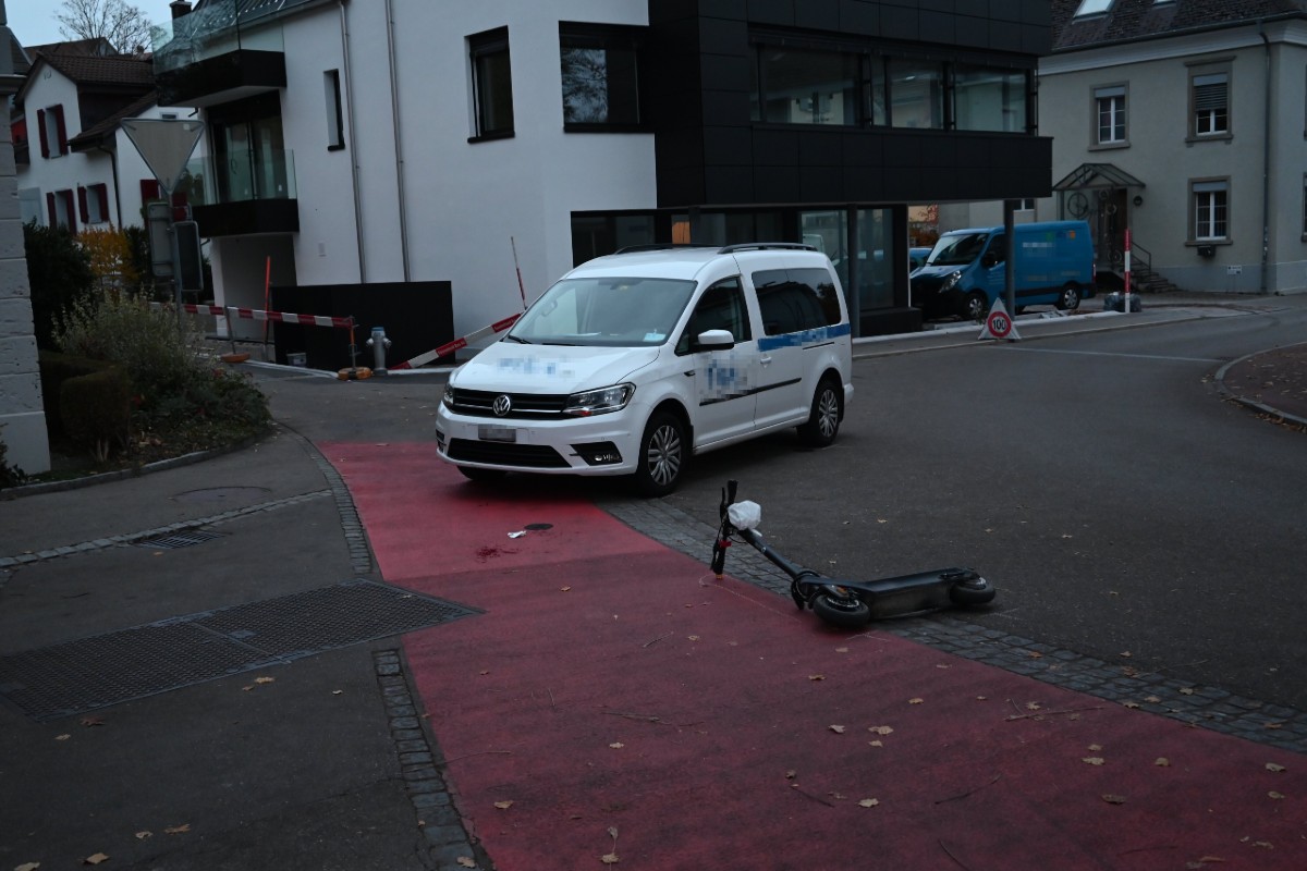 Wil SG - Kollision zwischen Auto und E-Scooter