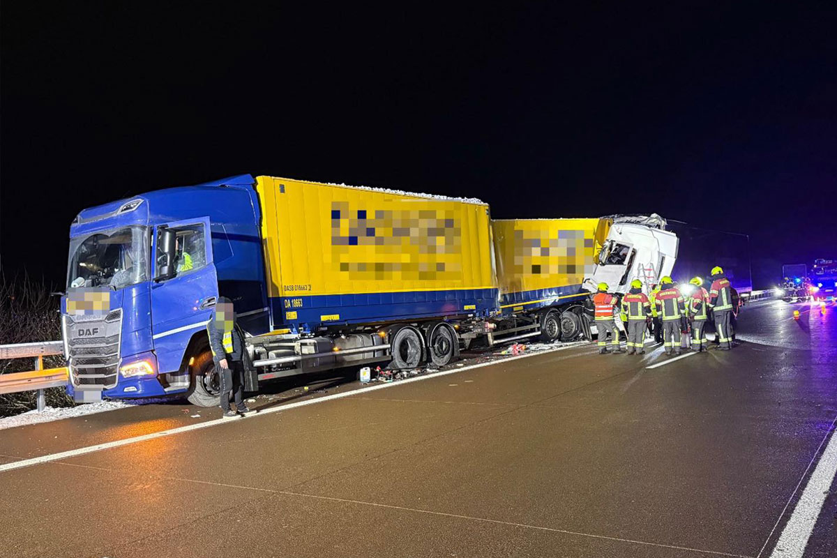 A38 Heringen – Sattelzug prallt in Lkw auf Standstreifen