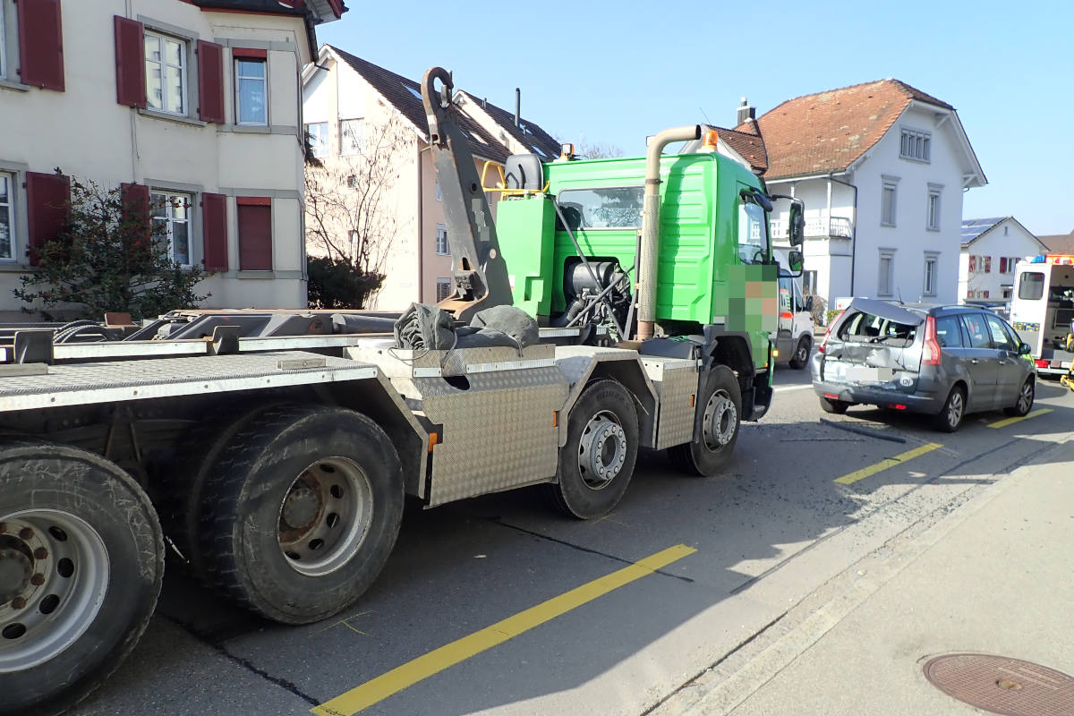 Romanshorn TG – Bei Auffahrkollision verletzt