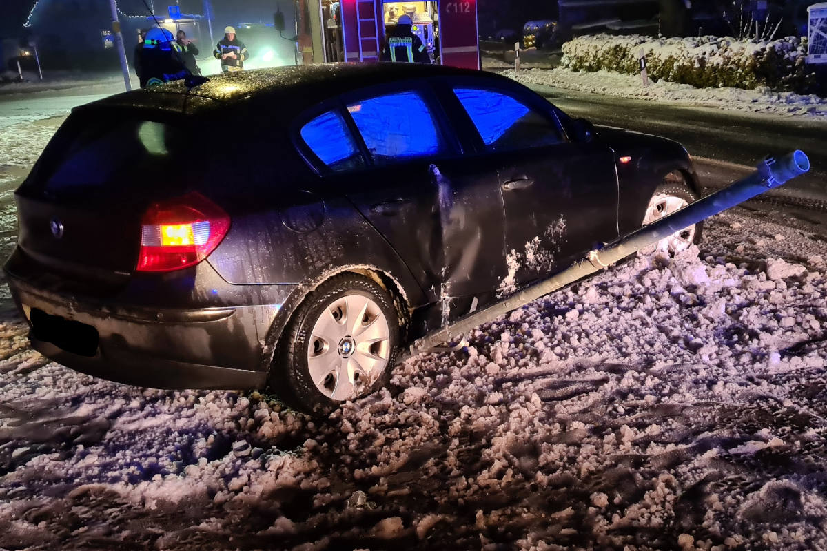 Breckerfeld – Heftiger Verkehrsunfall auf der Deller Straße