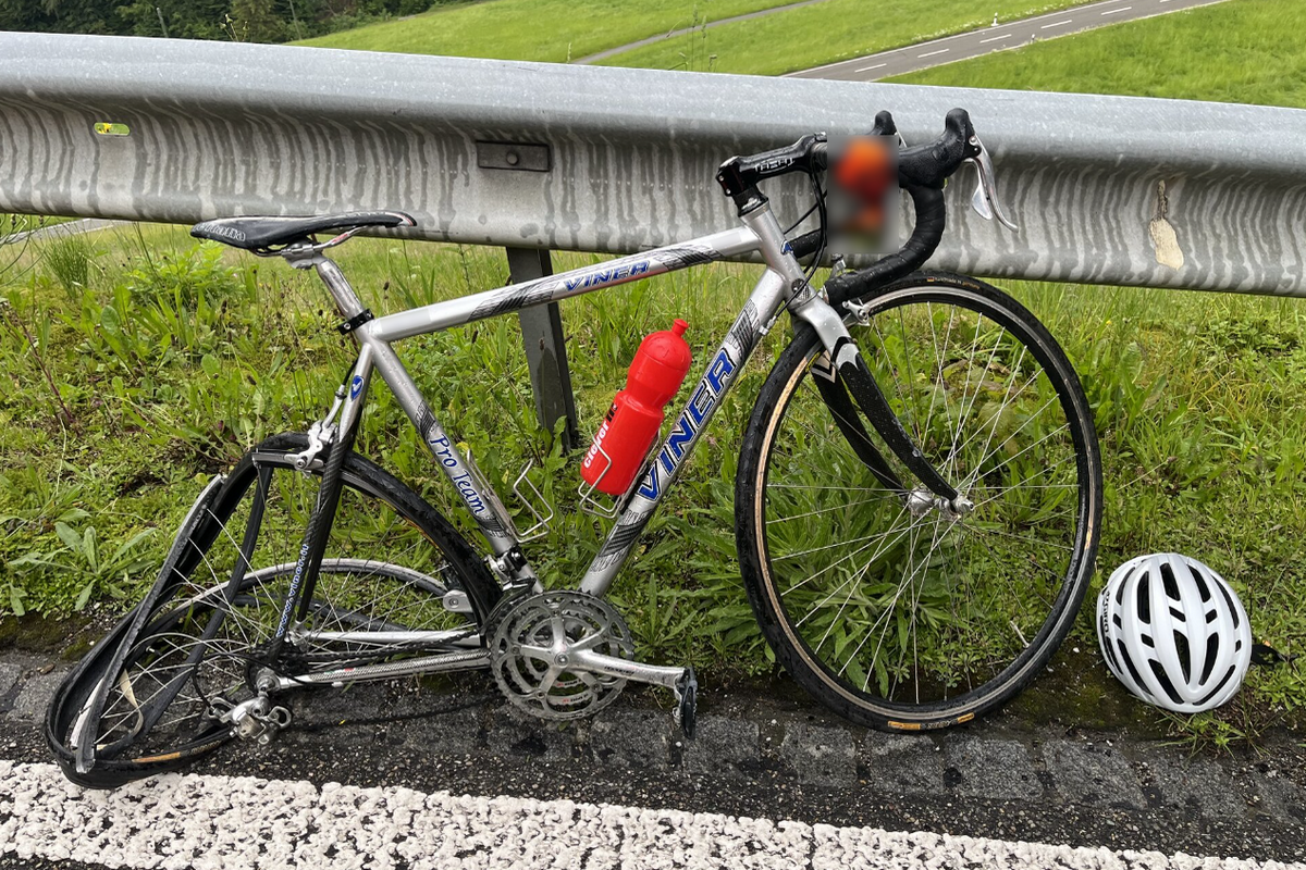 Eggersriet SG - Unfall zwischen Traktor und einer Velofahrerin