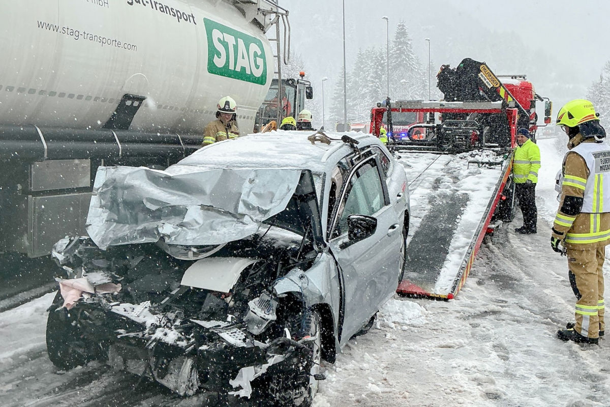 Musau – Schwerer Unfall nach Überholmanöver