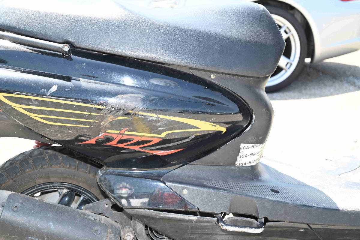 Zuzwil SG – Unfall zwischen Auto und Roller