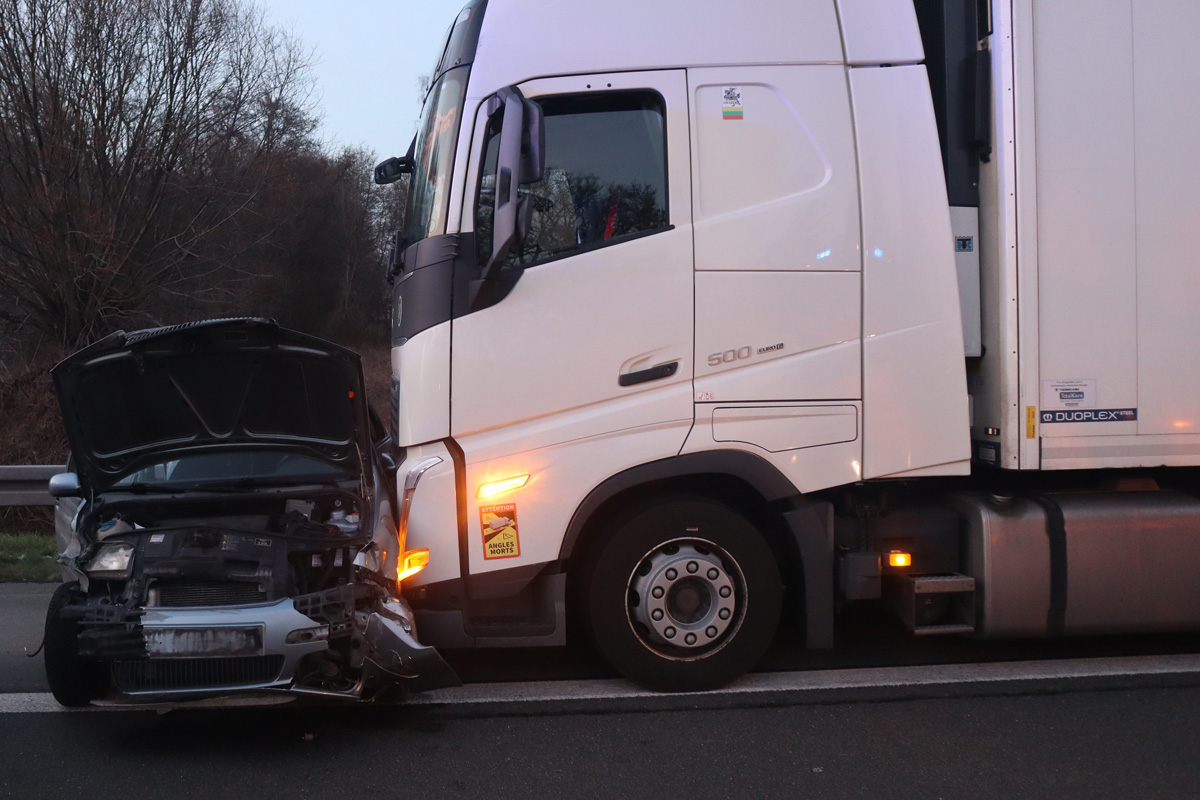 Rheda-Wiedenbrück – Betrunkener Fahrer verursacht Unfall auf A2