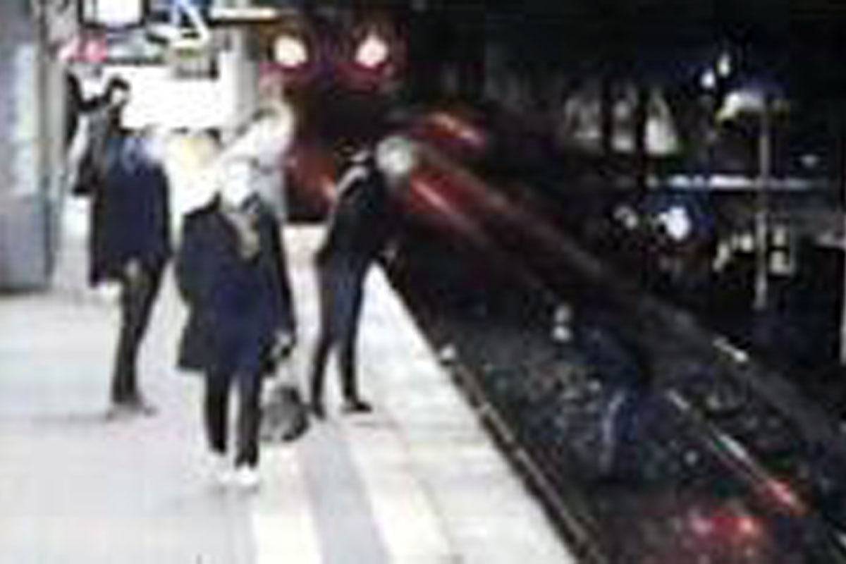 Hamburg - S-Bahn-Verspätungen wegen Person im Gleis