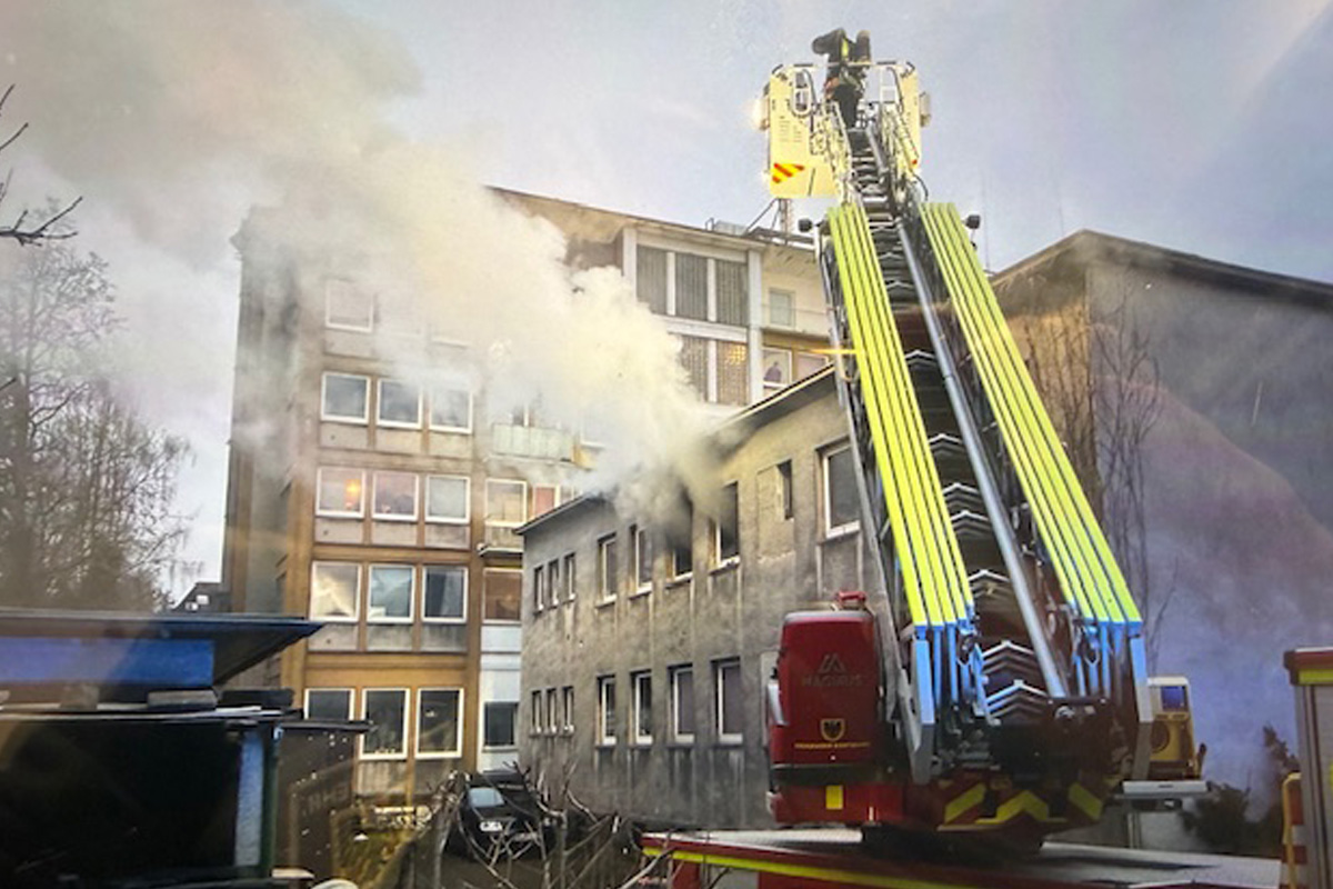 Dortmund – Eine Person stirbt bei Brand in Mehrfamilienhaus