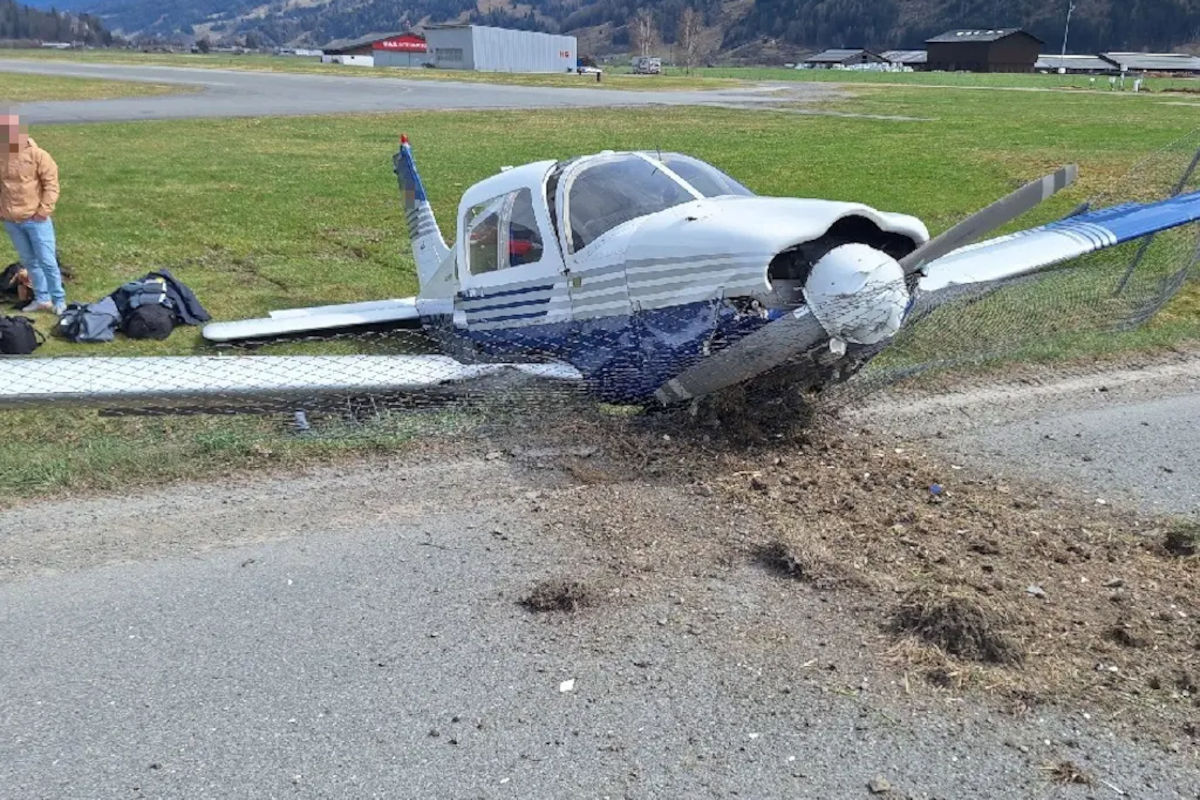 Zell am See – Kleinflugzeug verunfallt bei Landung