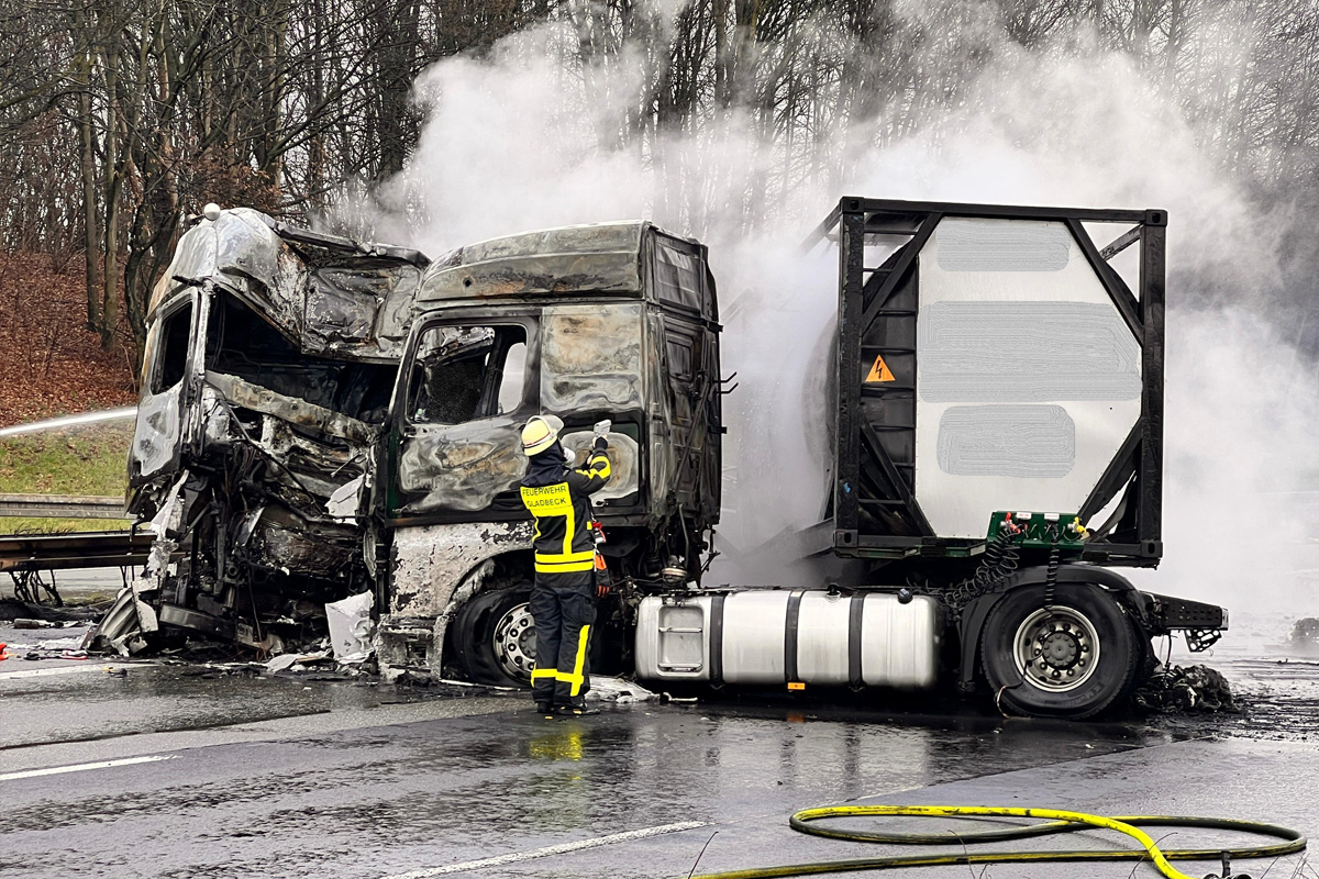 Gladbeck – Ein Toter nach schwerem Lkw-Unfall auf A2