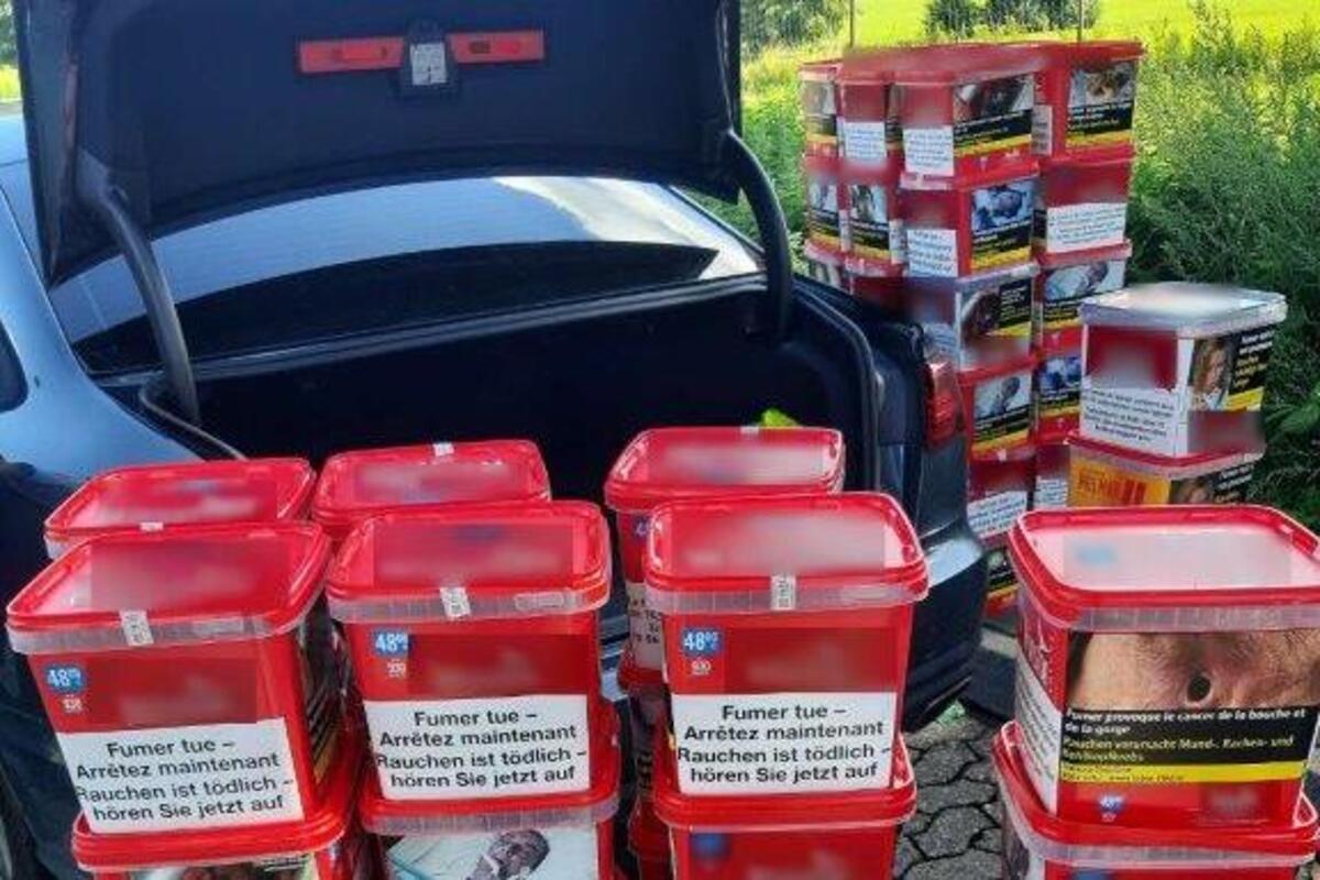 Aachen NW - 107 unversteuerte Tabakdosen bei einer Kontrolle gefunden 