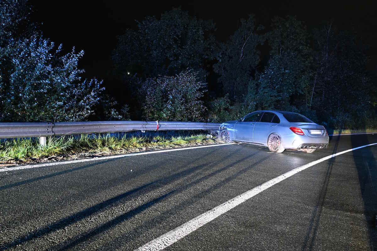 Sevelen SG - Mit einer Leitplanke kollidiert 