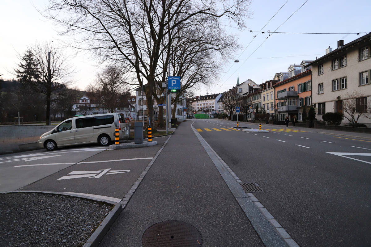 St. Gallen – Autofahrer kollidiert mit E-Trottinettfahrer