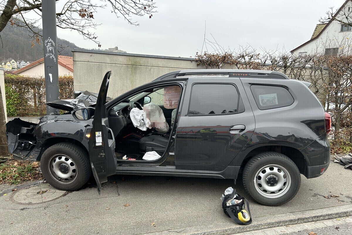 Obersiggenthal AG – Senior verliert Kontrolle übers Auto