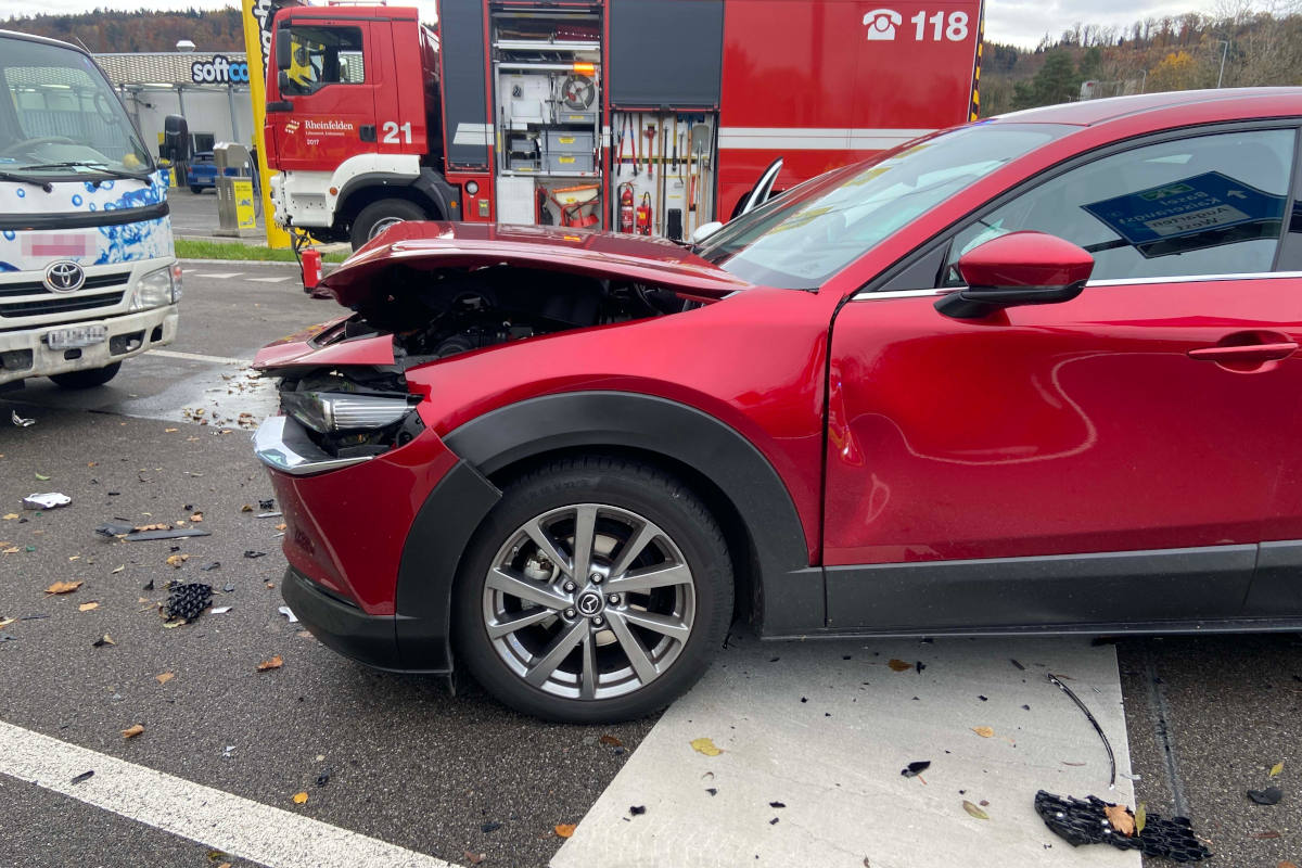 Rheinfelden AG – Rotlichtmissachtung führt zu heftiger Kollision