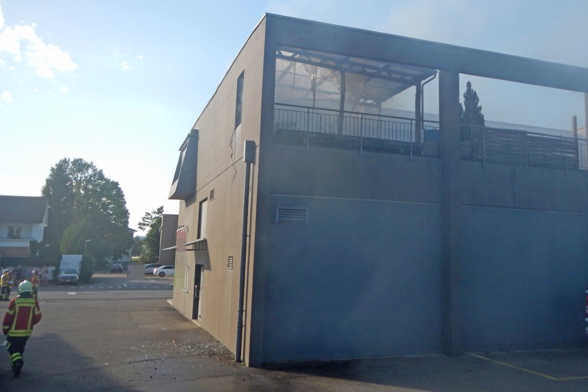 Frauenfeld TG - Brand auf Dachterrasse - drei Verletzte!