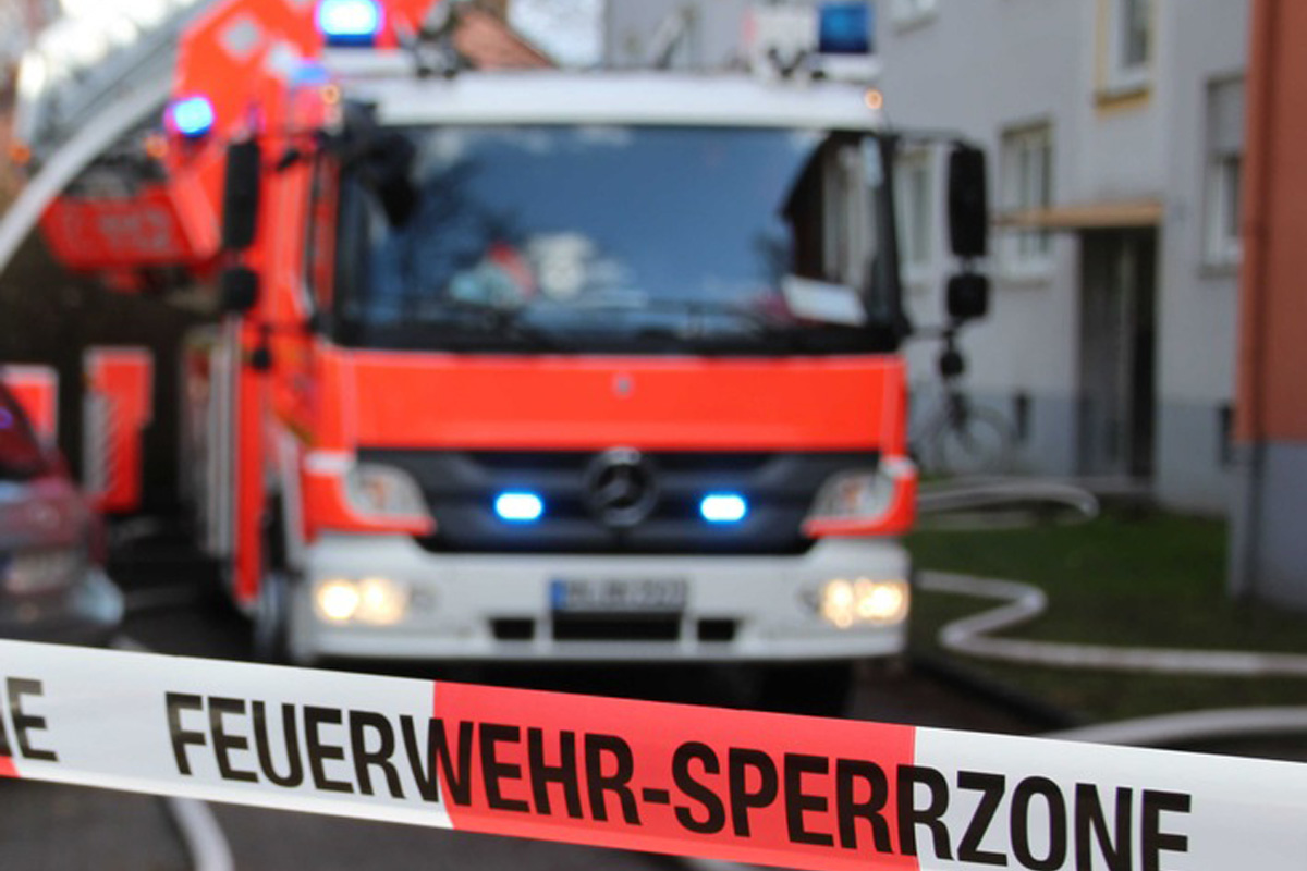 Bonn – Schwerverletzte Person nach Brand in Einfamilienhaus