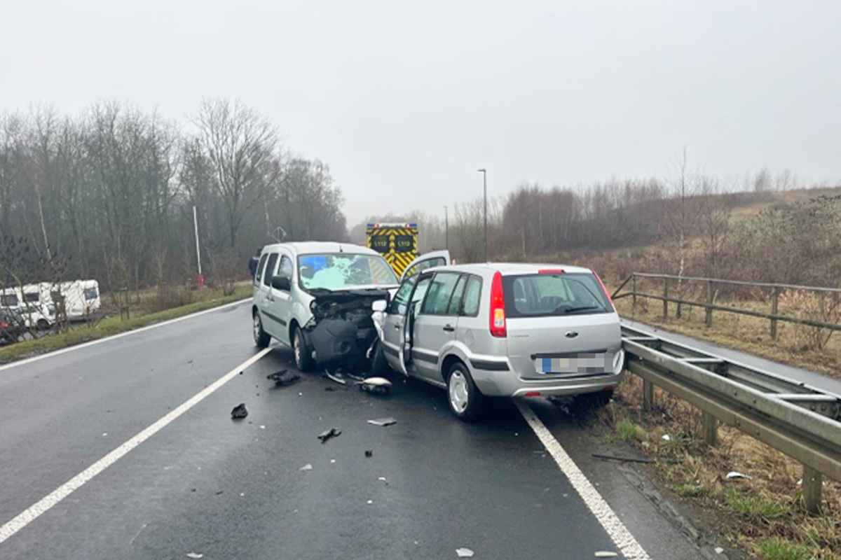 Heiligenhaus – Sekundenschlaf verursacht schweren Unfall