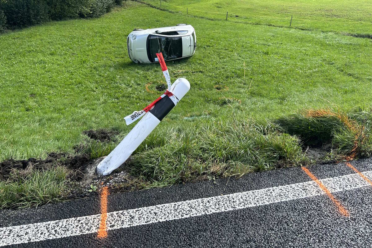 Ricken SG - Mehrfach im Wiesland überschlagen 