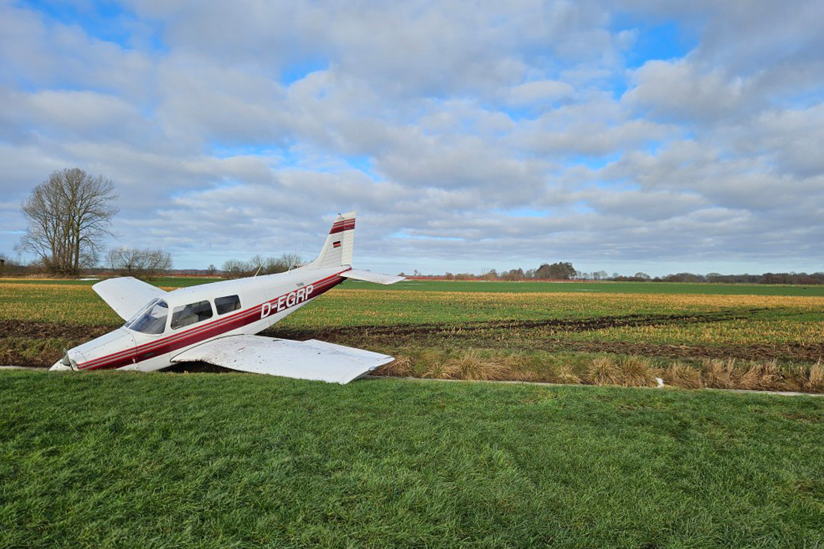 Osterholz-Scharmbeck – Kleinflugzeug muss notlanden 