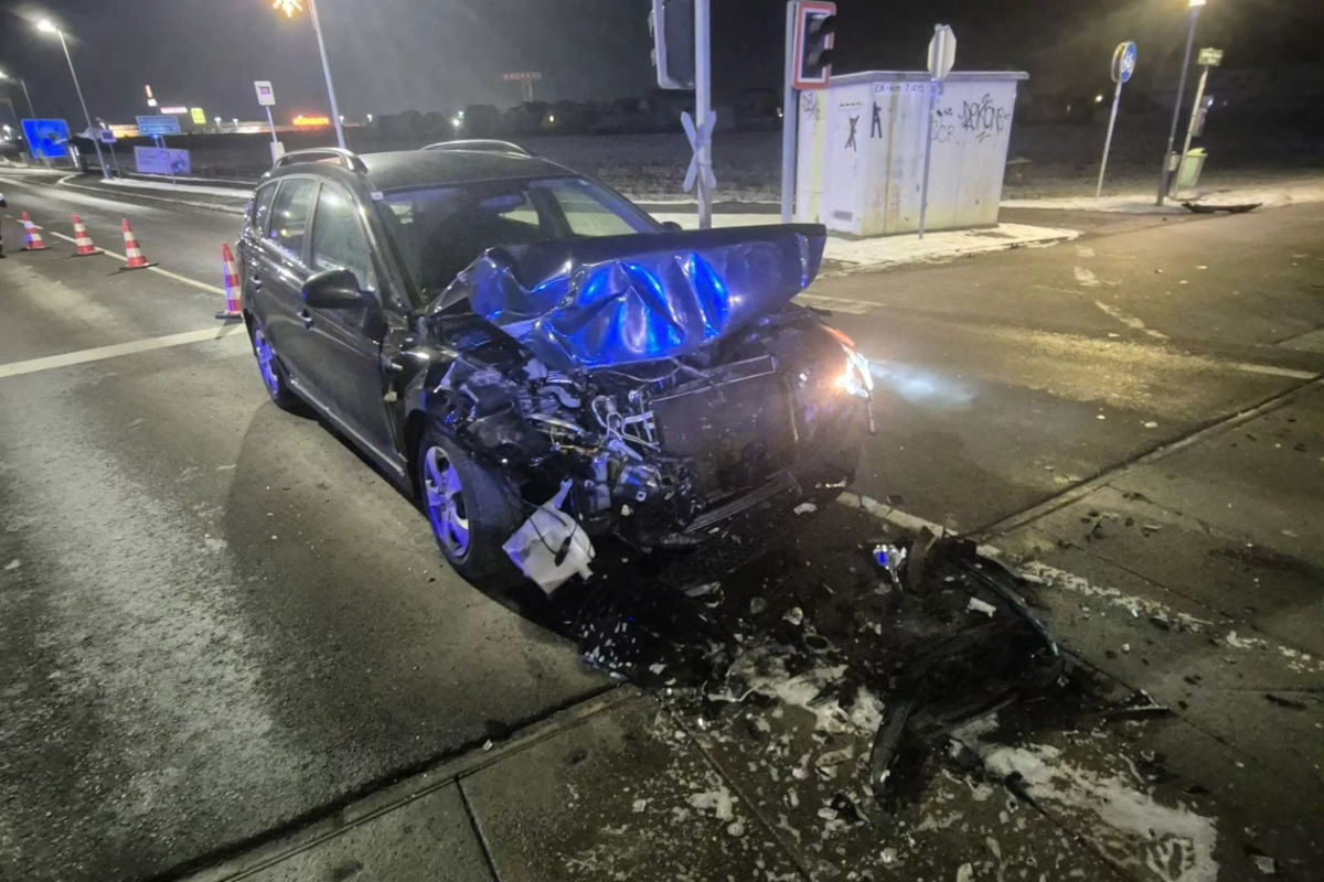 Unfall in Seiersberg – Auto prallt gegen Zug