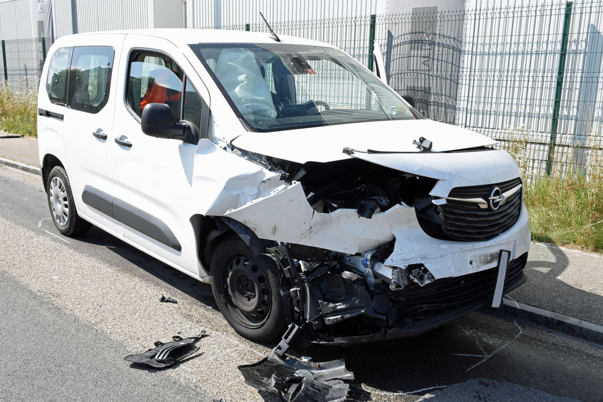 Reiden LU - Heftige Kollision zwischen zwei PKW's