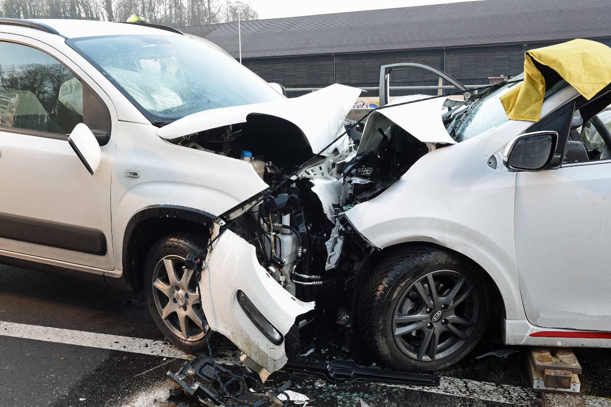 Unfall in Luzern – Frontalkollision fordert zwei Verletzte