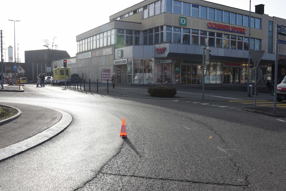 WiI SG -  Zusammenstoss zwischen Auto und E-Bike