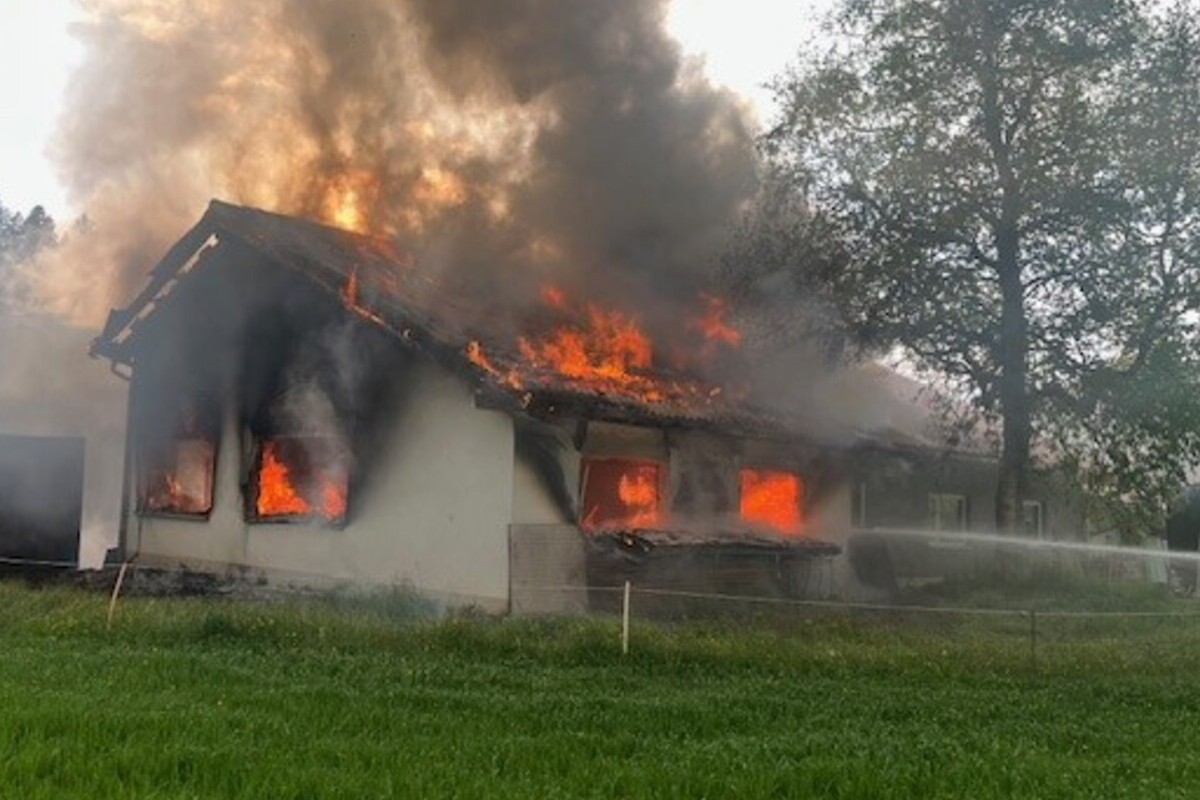 Muriaux JU – Brand in einer Werkstatt