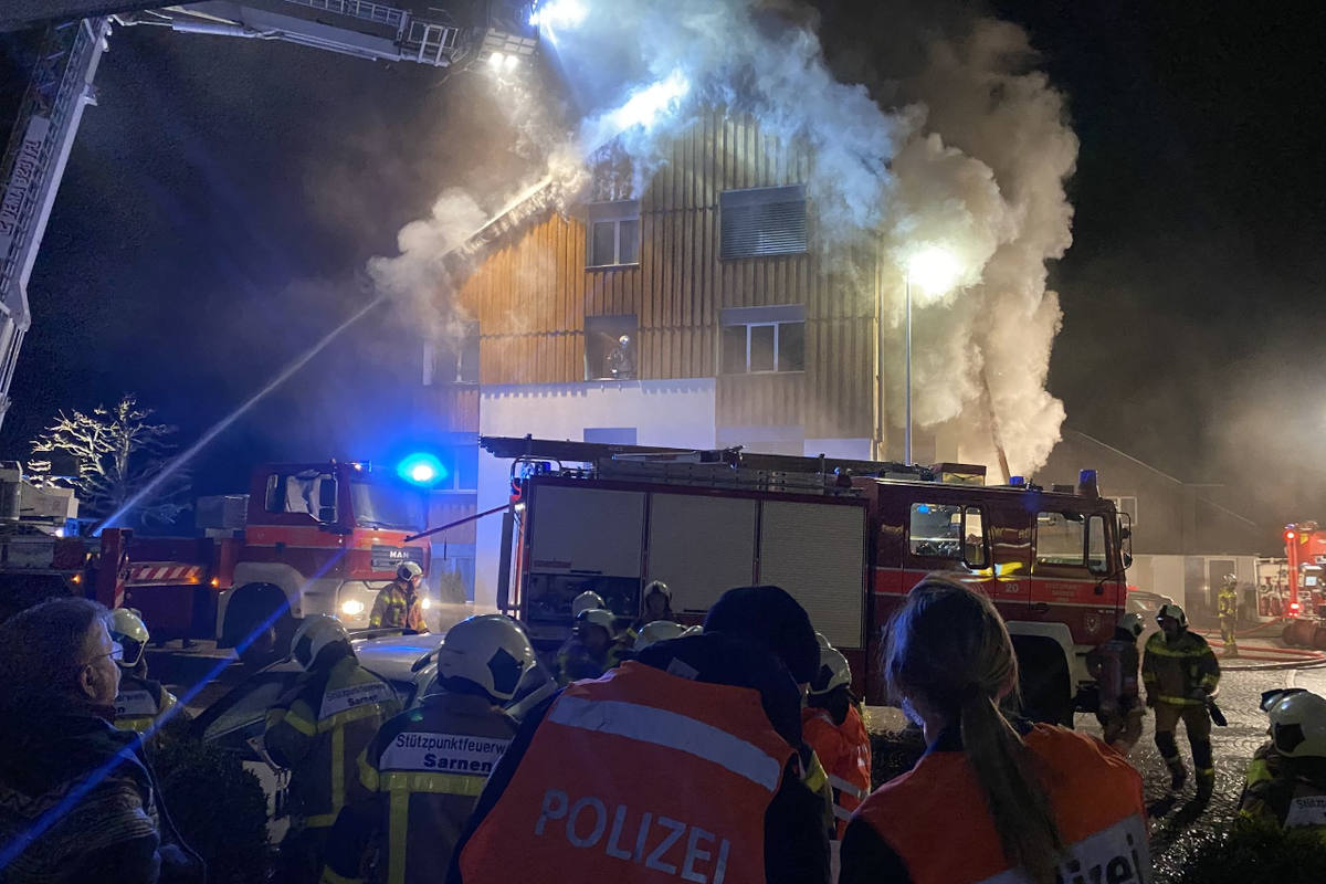 Brand in Stalden OW – Wohnungsbrand in Mehrfamilienhaus