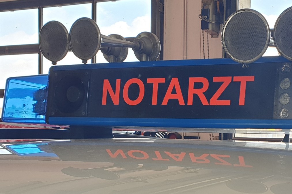 Bottrop – Person in Bach gestürzt – Aufmerksame Passantin verhindert Schlimmeres