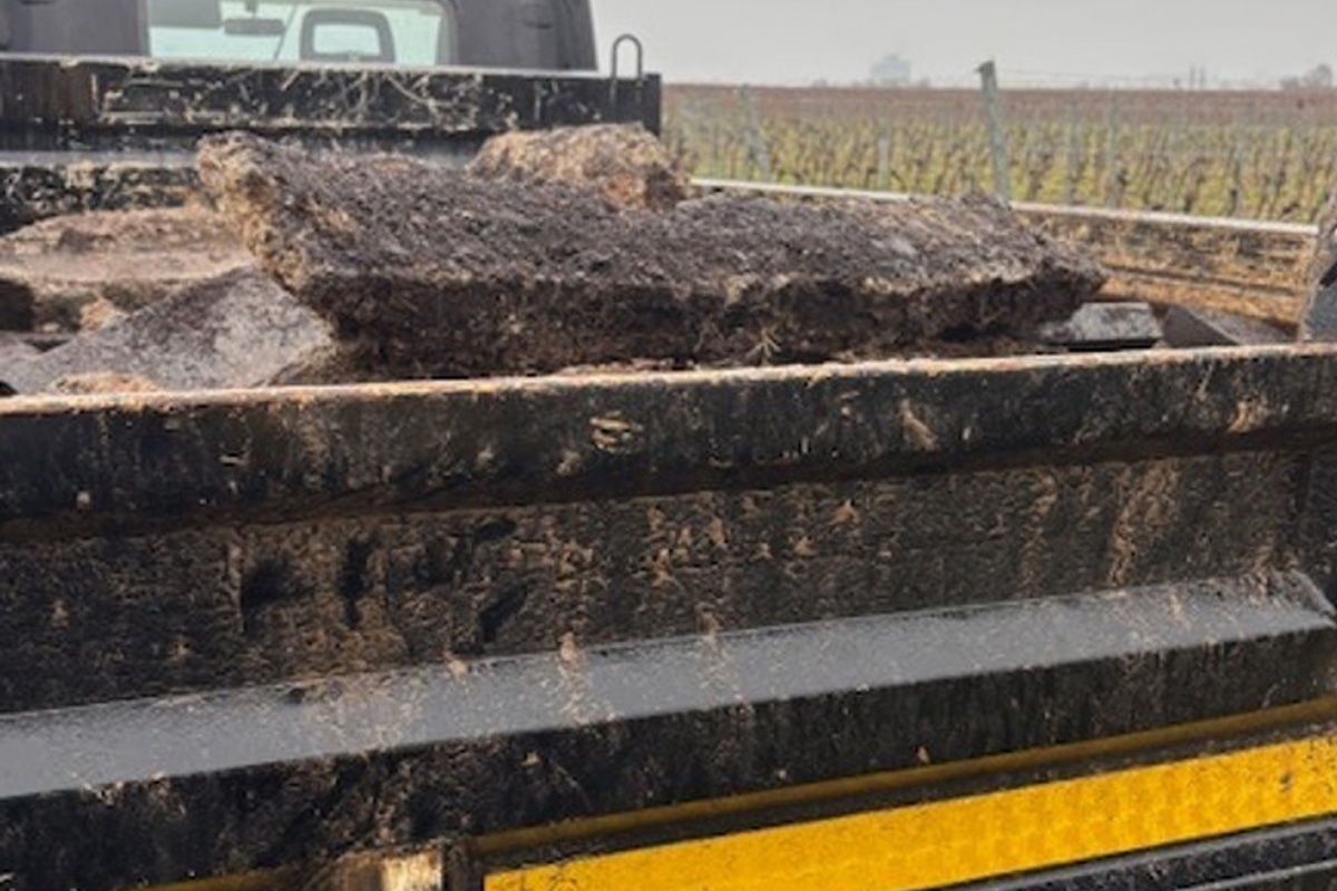 Kirrweiler-LKW-mit-ungesicherter-Ladung-gestoppt