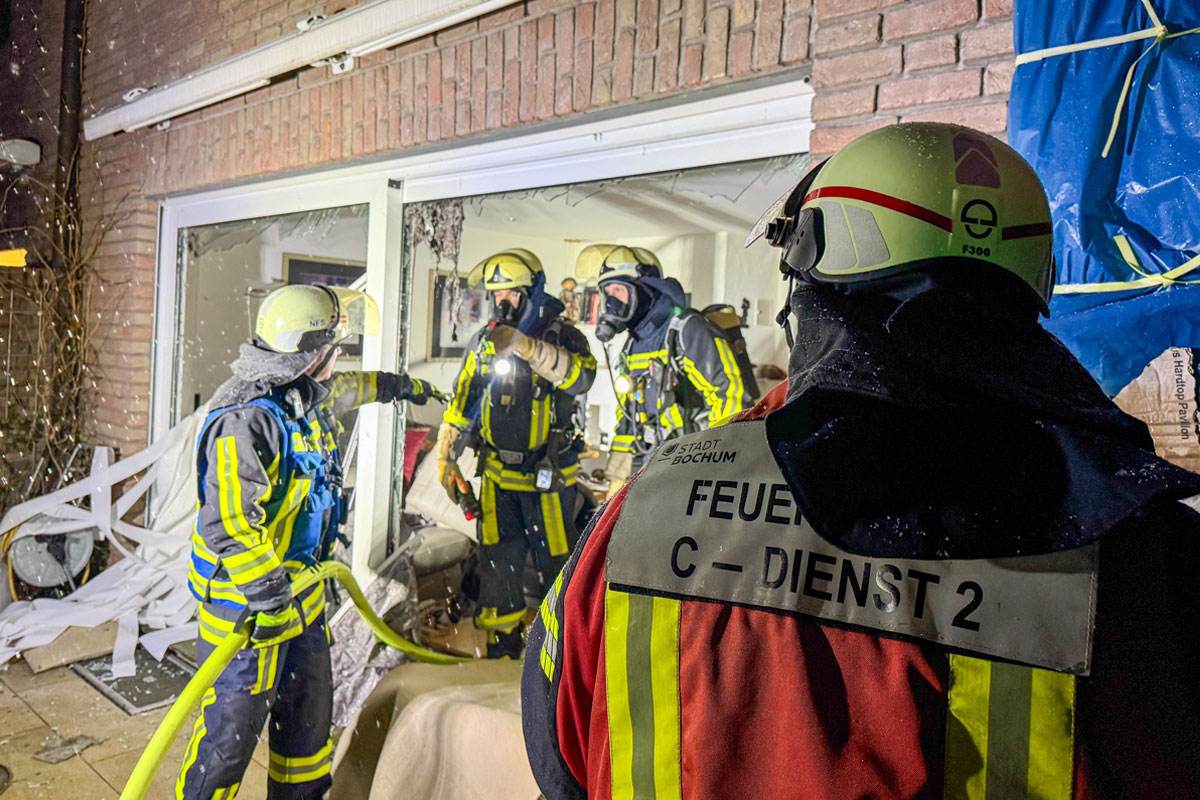 Bochum – 81-Jähriger nach Explosion schwer verletzt
