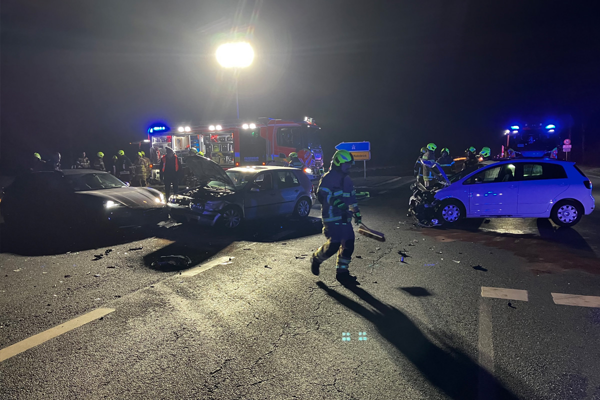 Paderborn – Schwerverletzter nach Unfall auf Kreuzung
