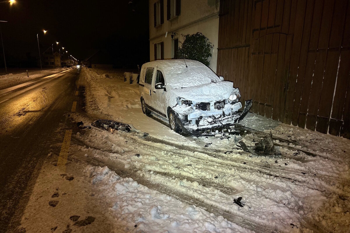 Berneck SG - Autofahrerin verursacht alkoholisiert einen Unfall  
