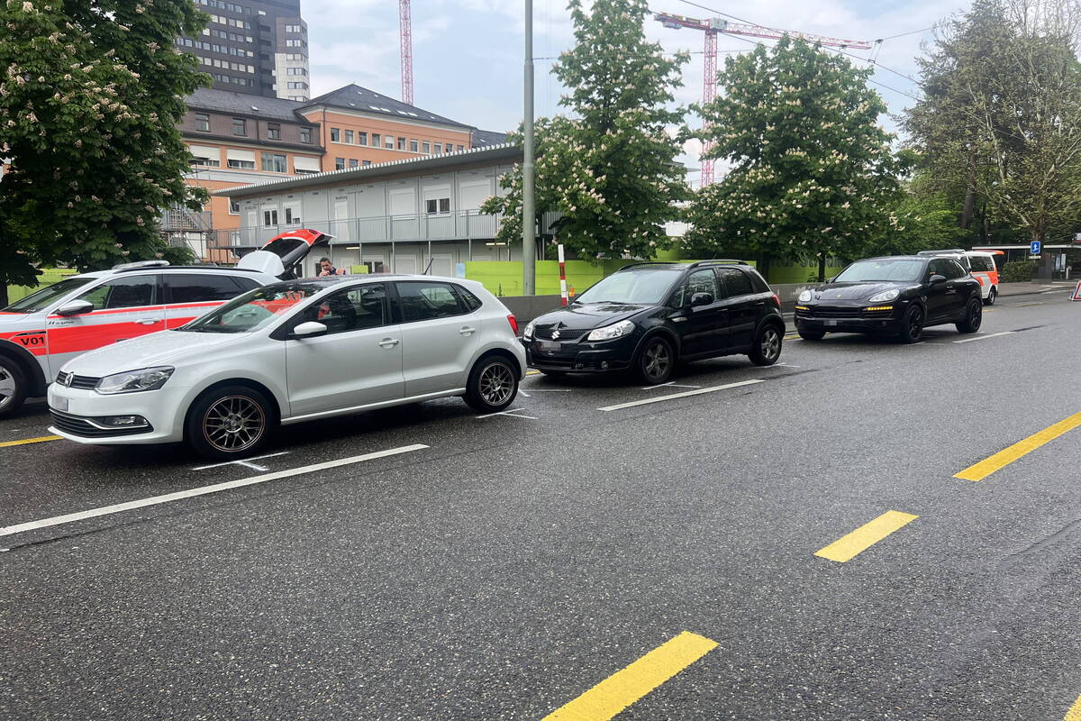 St.Gallen - Unfall mit drei Autos