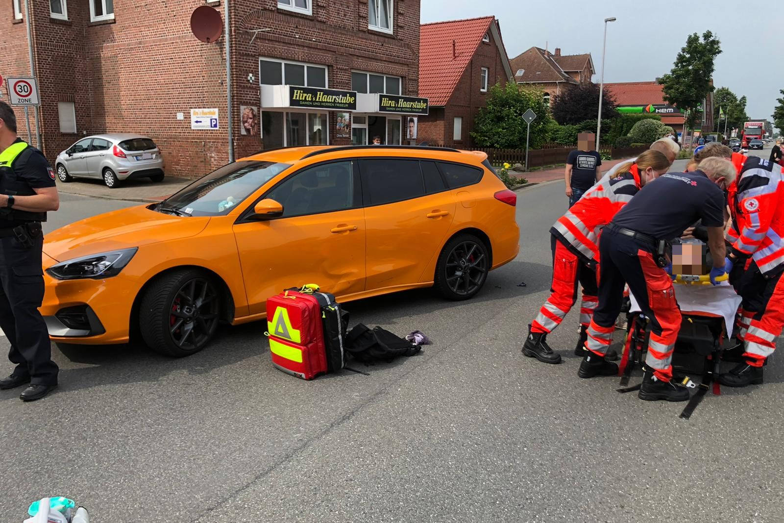 Jork – 25-jähriger Motorradfahrer bei Unfall schwer verletzt