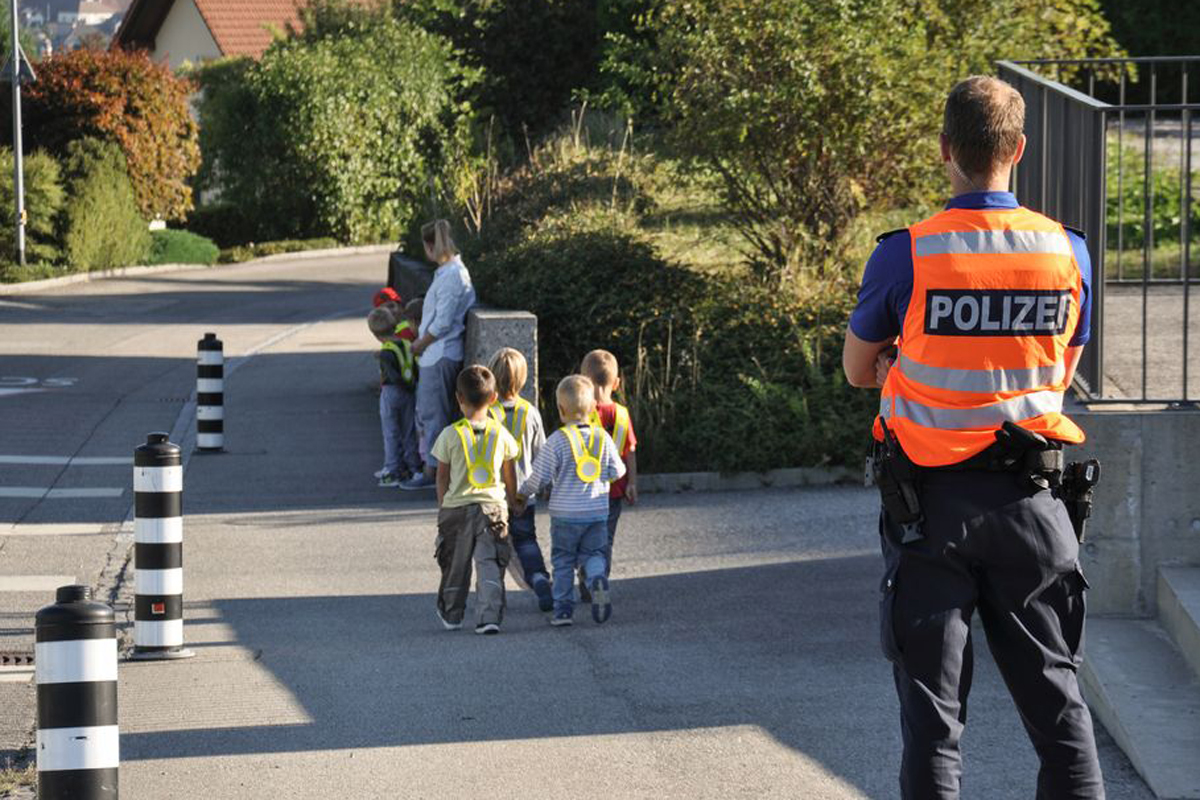 Kanton Solothurn - «Achtung, Kinder überraschen»