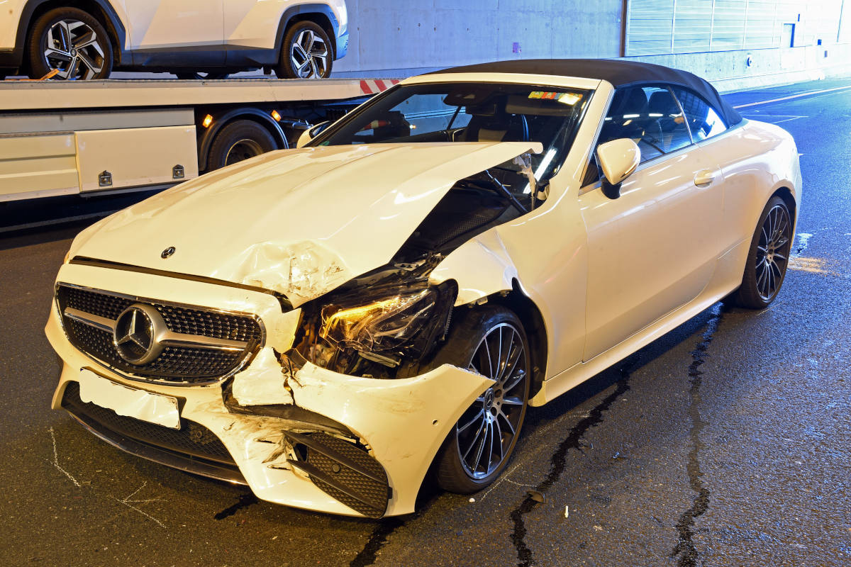 A2 Kriens LU – Kollision von vier Fahrzeugen