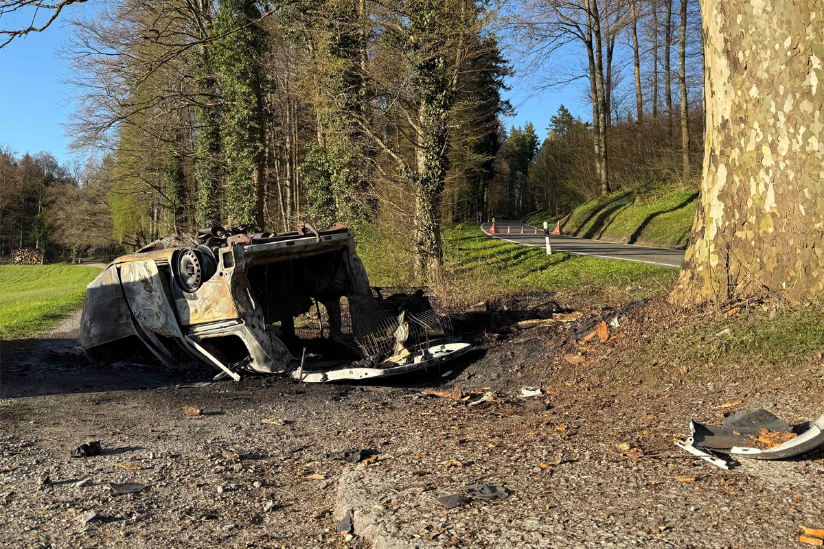 Muri AG – Autolenker stirbt nach Selbstunfall und Fahrzeugbrand