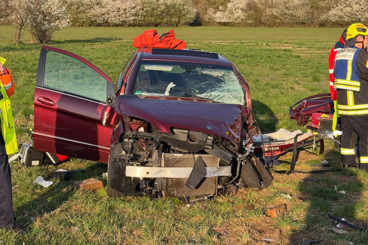 Kleinostheim – Eine Tote und zwei Schwerverletzte nach Unfall
