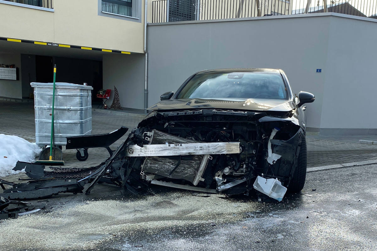 Rickenbach LU – Hoher Sachschaden bei Kollision zweier Autos