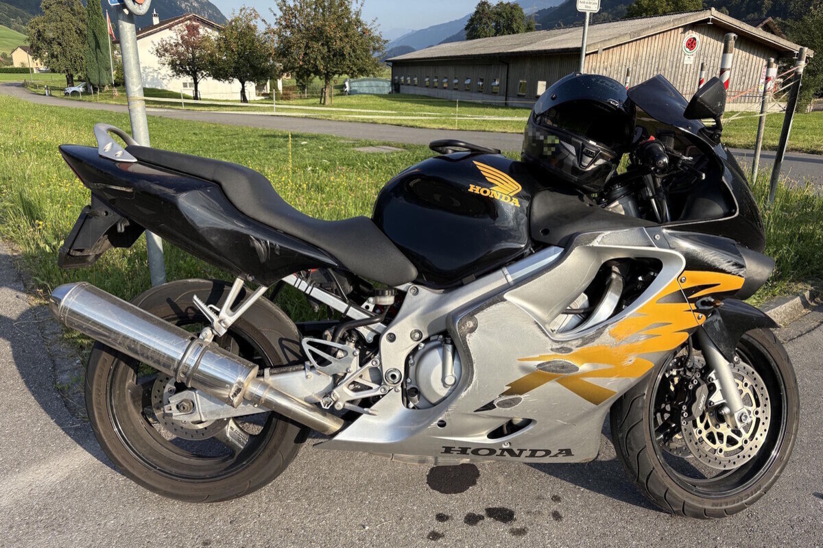 Flums SG – Beim Abbiegen verunfallt 