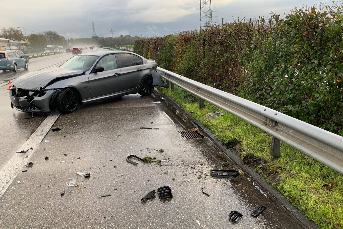 A1 Deitingen SO – Unfall wegen Aquaplaning sowie ungenügender Profiltiefe