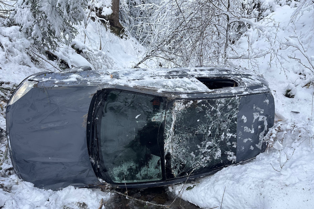Rehetobel AR – Mann stürzt mit Auto 150 Meter tief